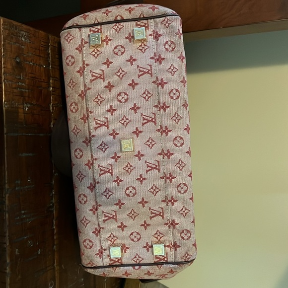 Louis Vuitton pink monogram speedy